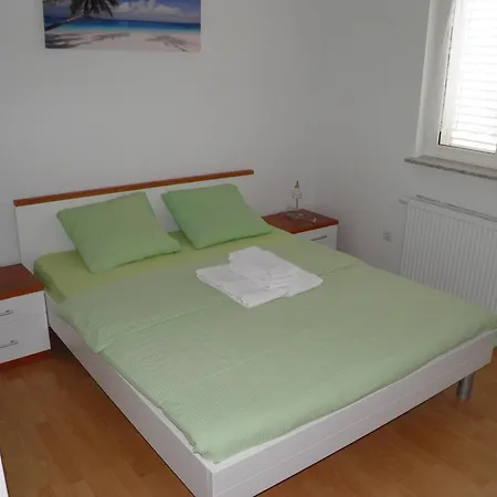 Apartmani Galeb Put Grande 25 *
