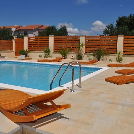 Apartmani Galeb Put Grande 25 Apartment *