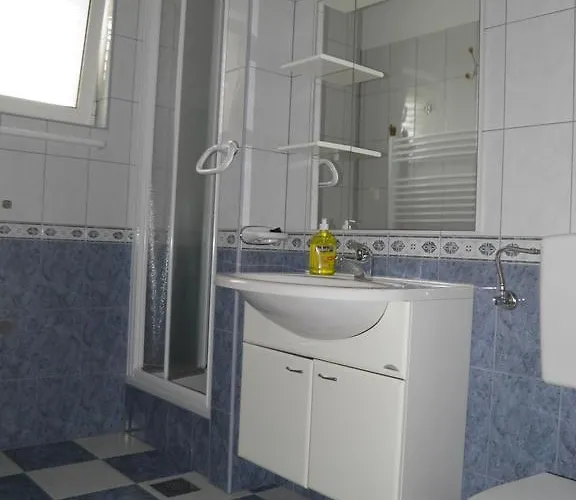Galeb Daire *