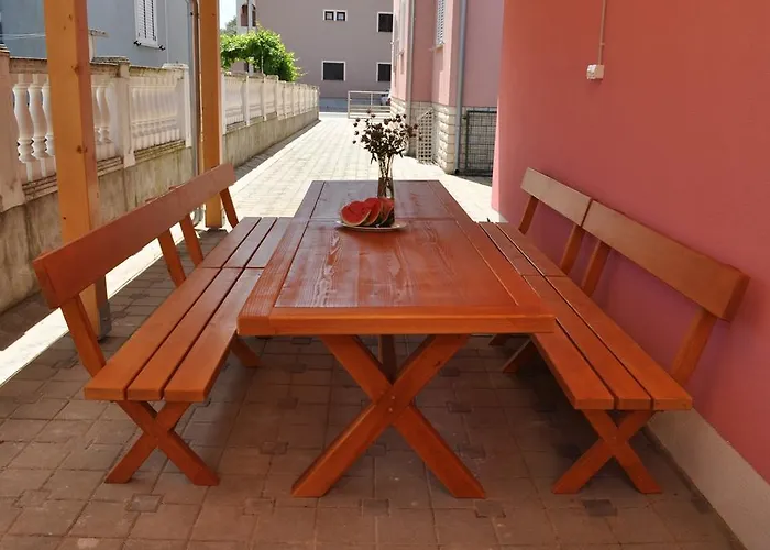 Апартаменты Galeb Биоград-на-Мору