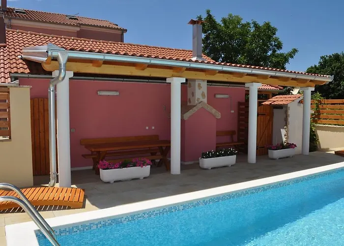 Galeb Апартаменты Биоград-на-Мору