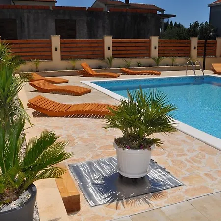 Apartmani Galeb Put Grande 25 Apartment *